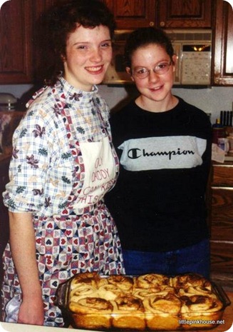 Gretchie and Marly baking (2000)