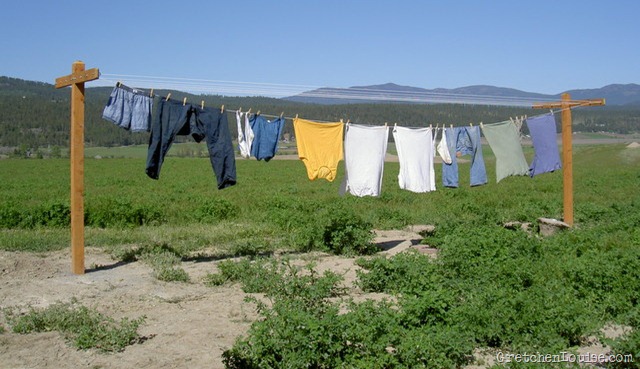 clothesline above bare dirt